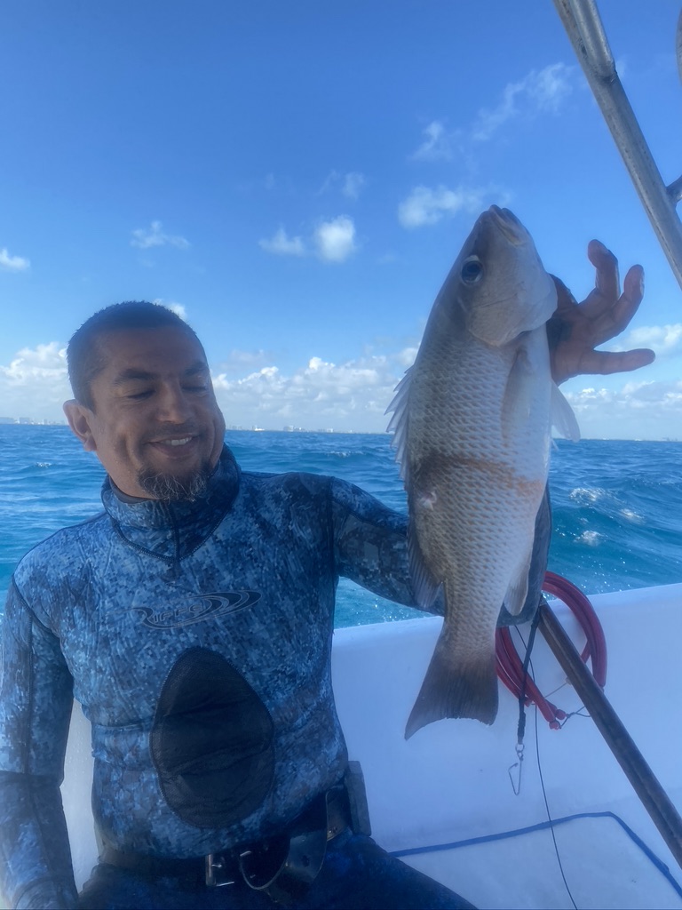 Spearfishing, the Shortest Hunting Season