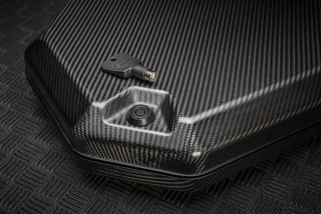 The GOAT - New Ultralight Carbon Fiber Rifle Case from Bear Hyde