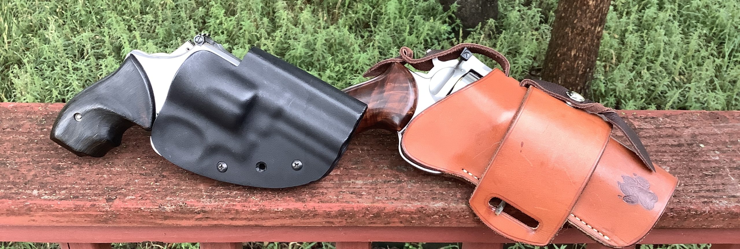 Bladetech and Barranti Longhorn holsters