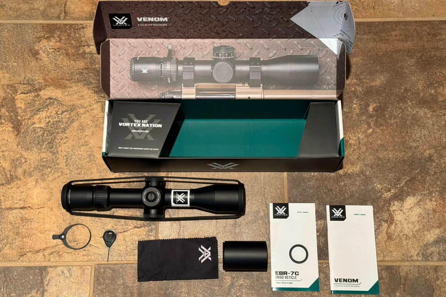 Unboxing the Venom 3-15 scope