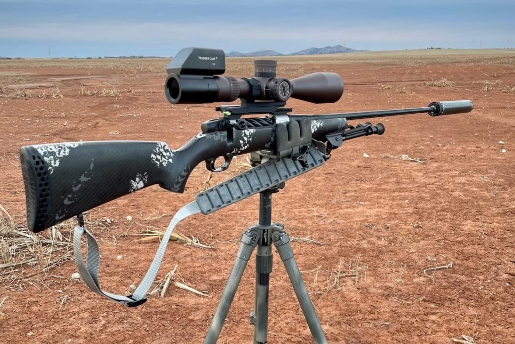 Vortex Razor HD Gen III 6-36X56 sitting on a Weatherby Mark V placed in a Kopfjager K800 tripod