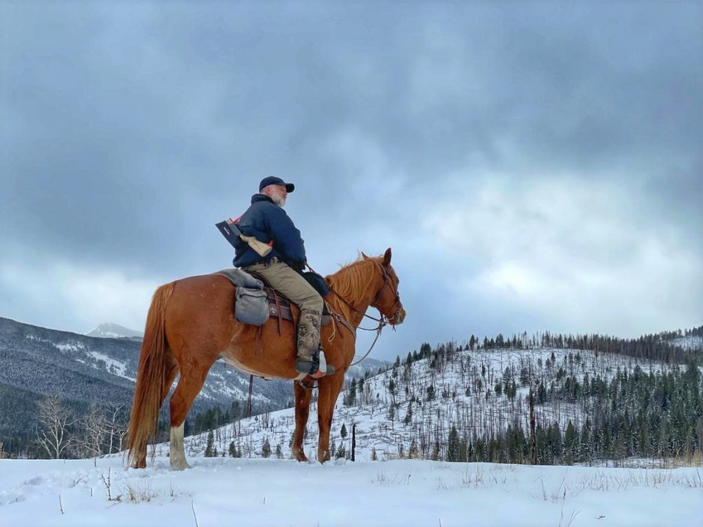 Official Issue Reminder to Montana Hunters, No Hunting Wolves from Aircraft