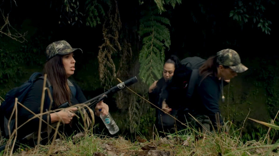 Mauri Huntress Inspires Women of New Zealand to Stalk Game